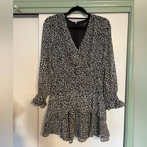Dynamite Black and White Floral Long Sleeve Dress